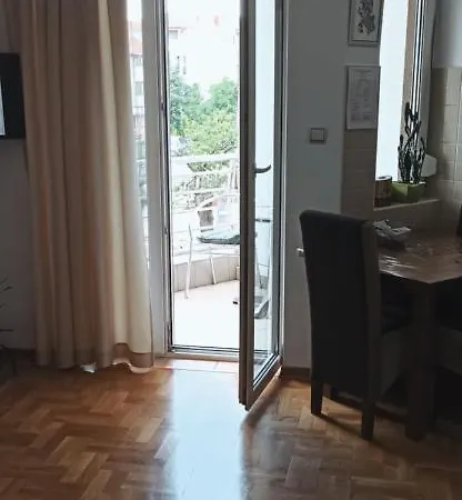 شقة Laca Vrnjačka Banja