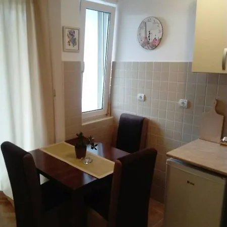 Laca * Vrnjačka Banja