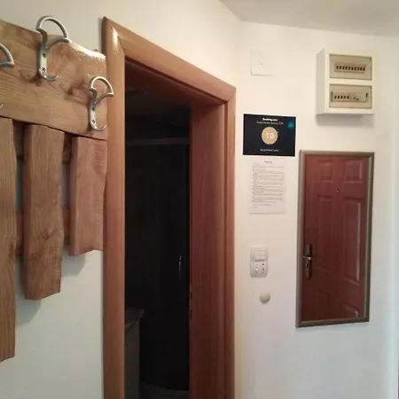 Apartment Laca *